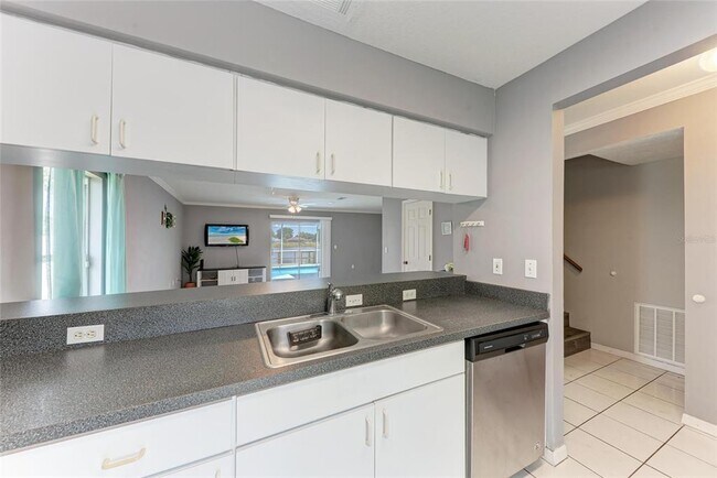 Building Photo - 5453 Colony Lake Ln