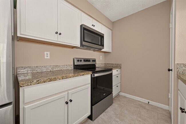 Building Photo - 10318 Buffalo Bend Dr