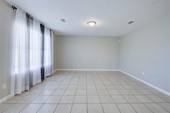 Building Photo - 9814 Garnet Springs Dr