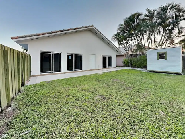 Building Photo - 8733 NW 140th Ln