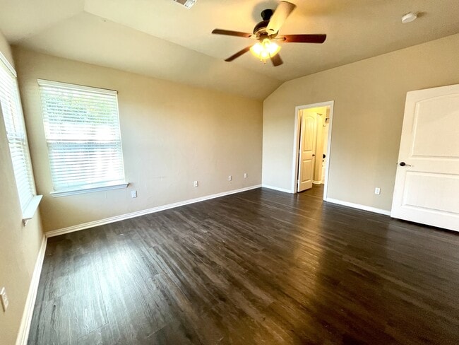 Building Photo - 4905 Rock Creek Rd