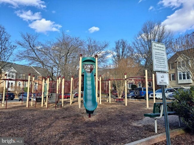 Building Photo - 13772 Lambertina Pl