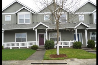 Building Photo - 3205 NW Foxtail St