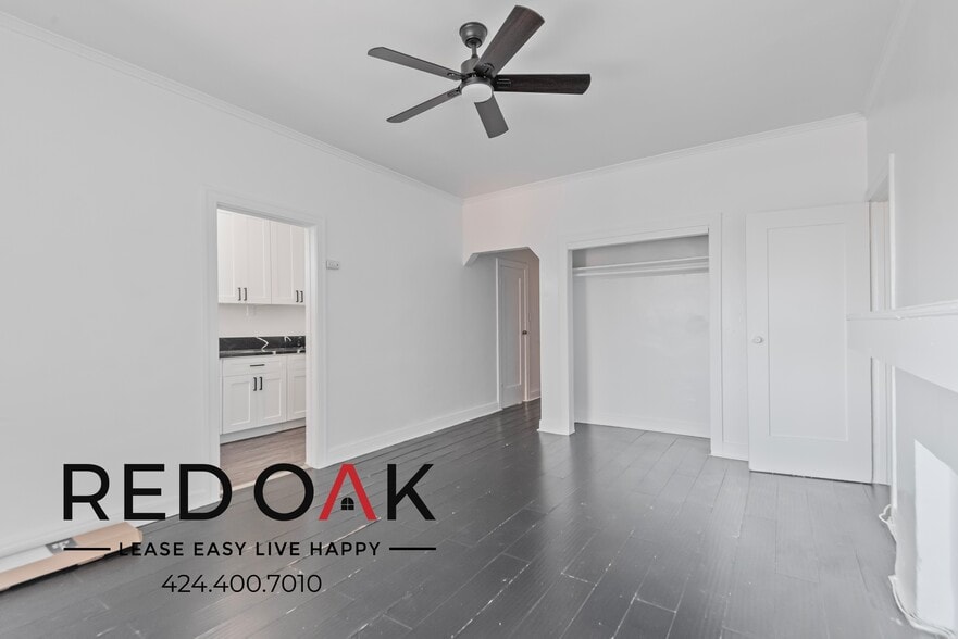 Building Photo - 687 Shatto Pl