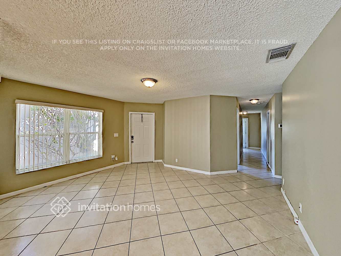 Building Photo - 1156 Rialto Dr