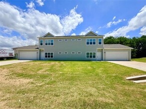 Building Photo - 22060 Flanagan Cir