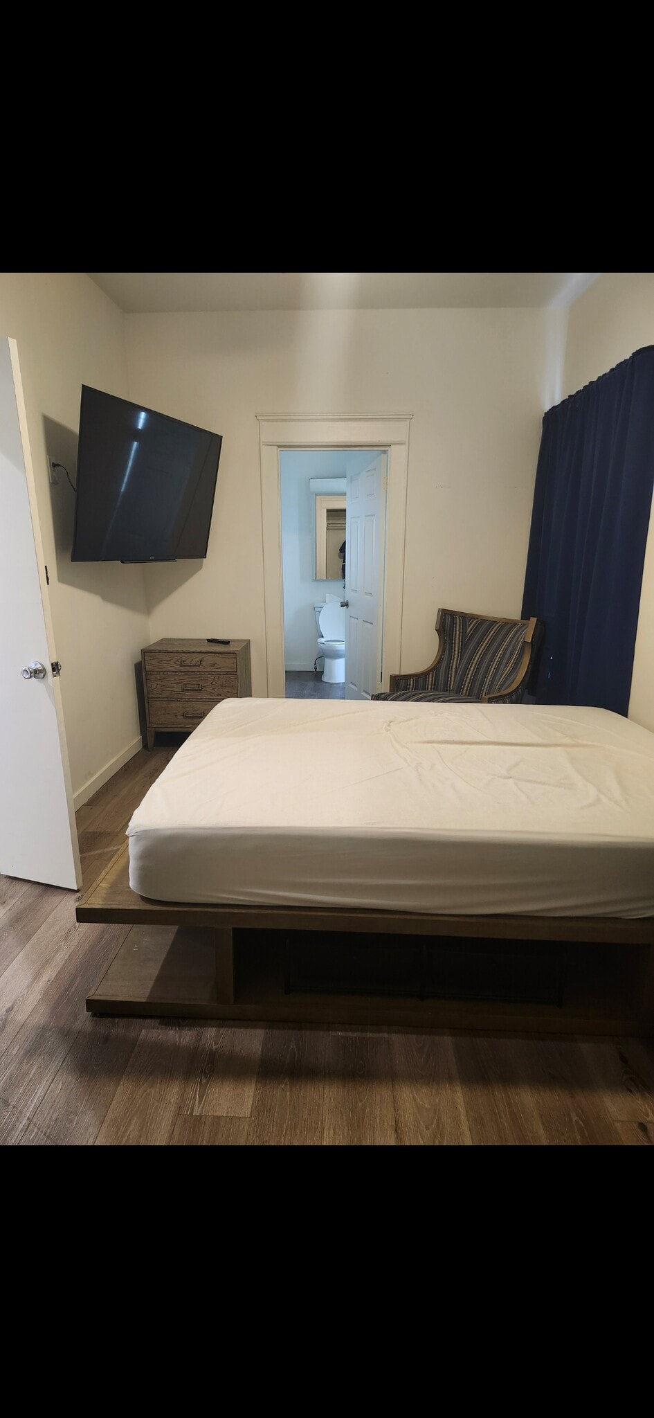 Building Photo - 33 Wavecrest Ave