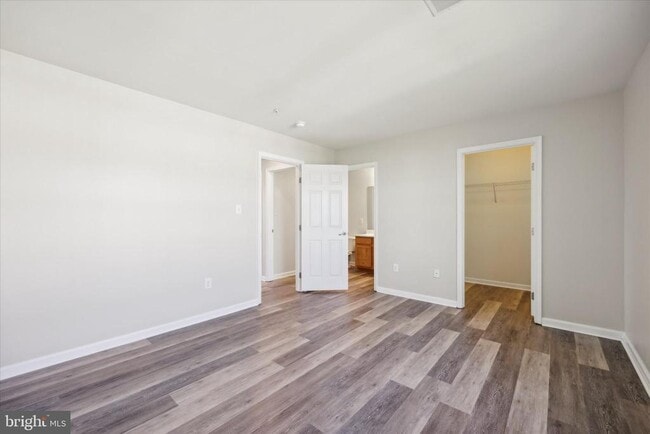 Building Photo - 103 Sandpiper Ct