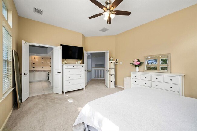 Building Photo - 202 W Greywing Cir