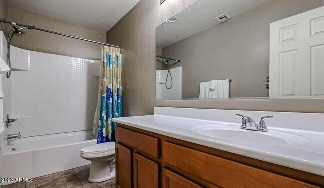 Building Photo - 12217 W Chase Ln