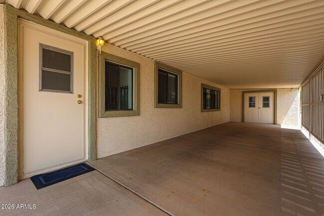 Building Photo - 9035 E Citrus Ln S