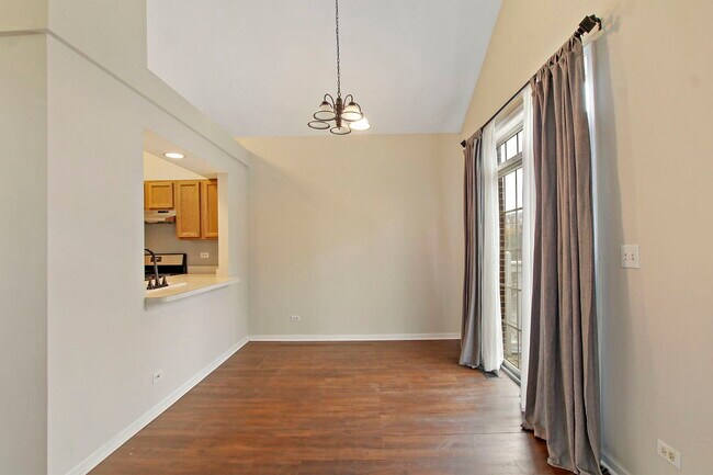 Building Photo - 667 Prestwick Ln