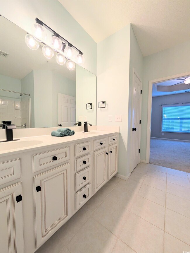 Building Photo - 822 Sail Ln