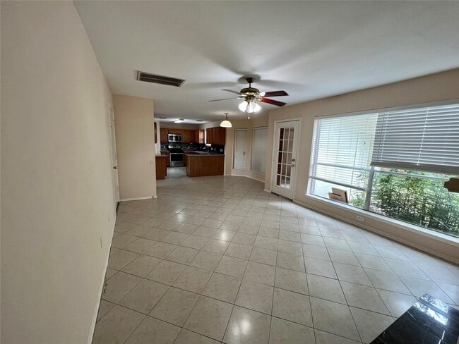 Building Photo - 2211 Ruffian Ln