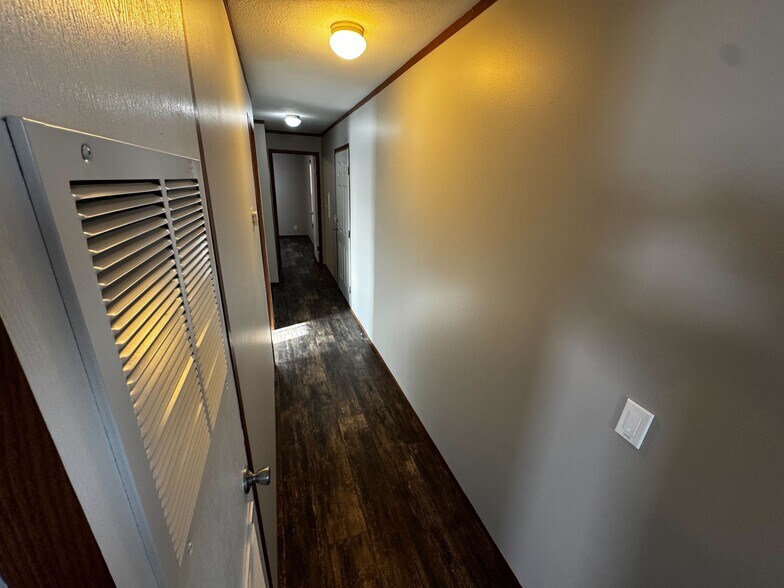 Building Photo - 3510 N 9th St