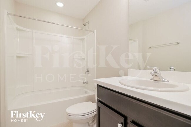 Building Photo - 1182 Jaslo St SE