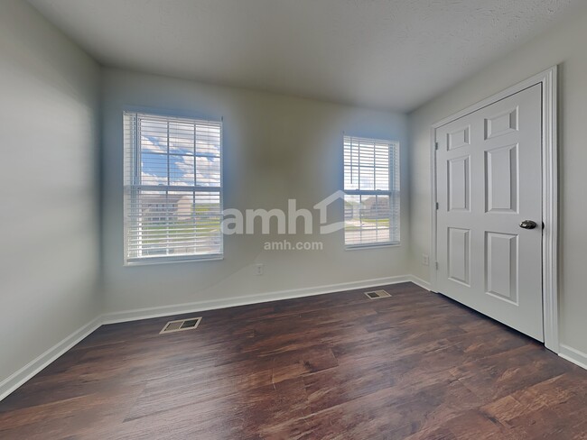 Building Photo - 5132 Chandler Crossing