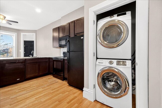 Building Photo - Soulard First Fleur