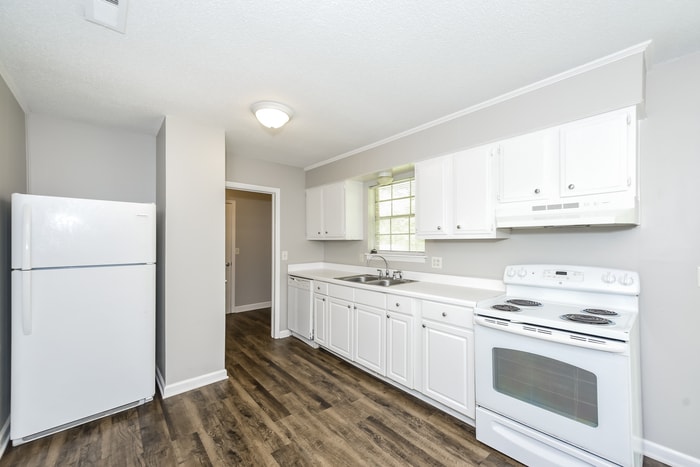 Building Photo - 103 Gardenia St