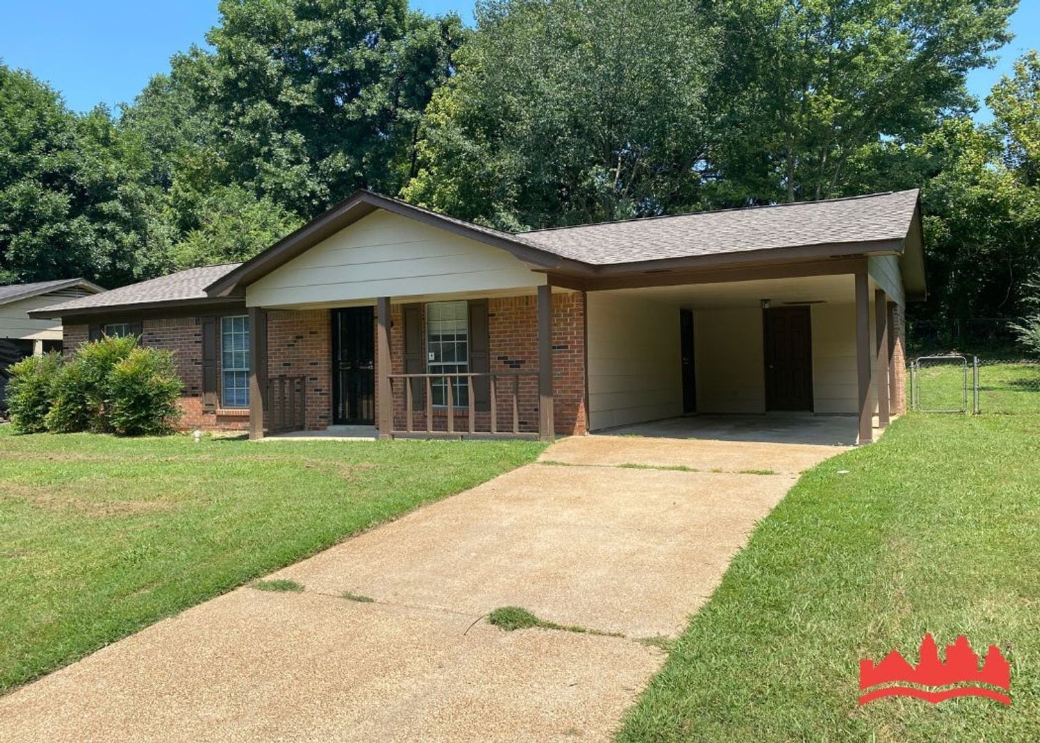 Building Photo - 5870 Jackson Dr