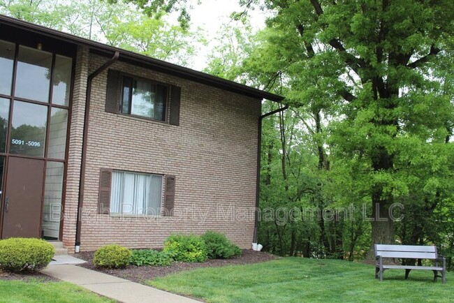 Building Photo - 5091 Sanlin Drive