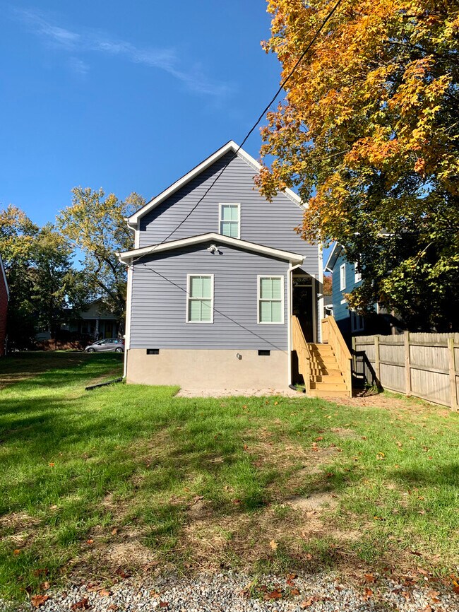 Building Photo - 5214 Campbell Ave