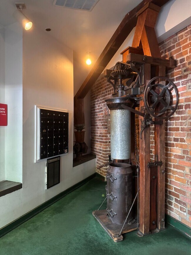 Building Photo - 1 Bedroom Unit in Historic Wafco Mills