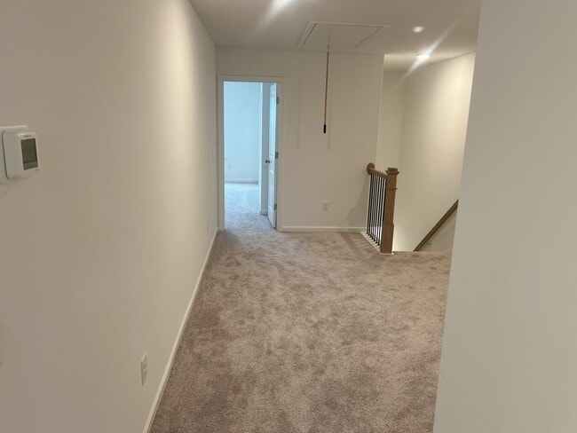 Building Photo - Bright & Modern 3-Bedroom Townhome in a Prime Triangle Location!