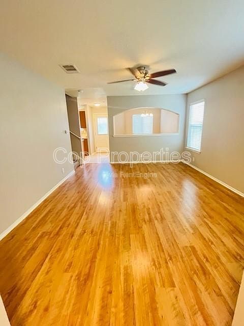 Building Photo - 9819 Autumn Pl