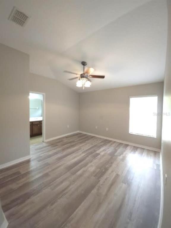 Building Photo - 9734 Highland Ridge Dr