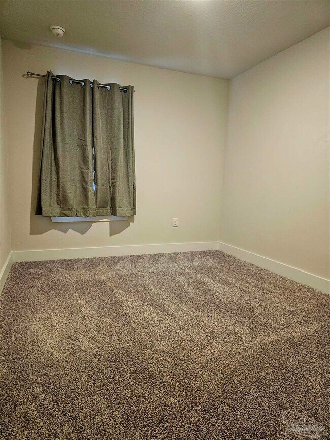 Building Photo - 9460 Nature Crk Ln