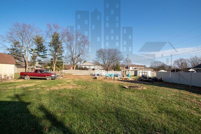 Building Photo - 4155 N County Rd 575 E