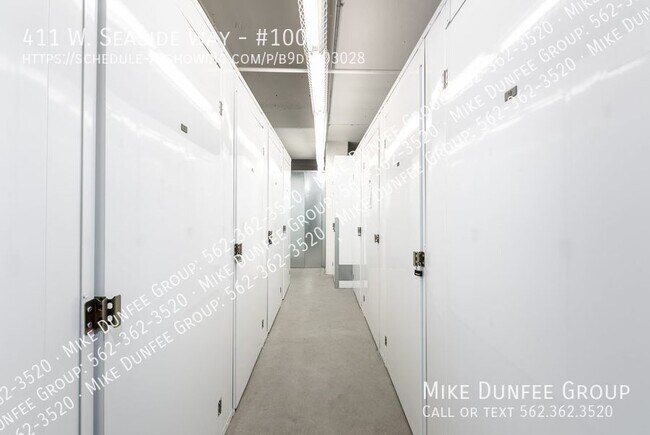 Building Photo - Downtown High-Rise 2 Bedroom at the West O...