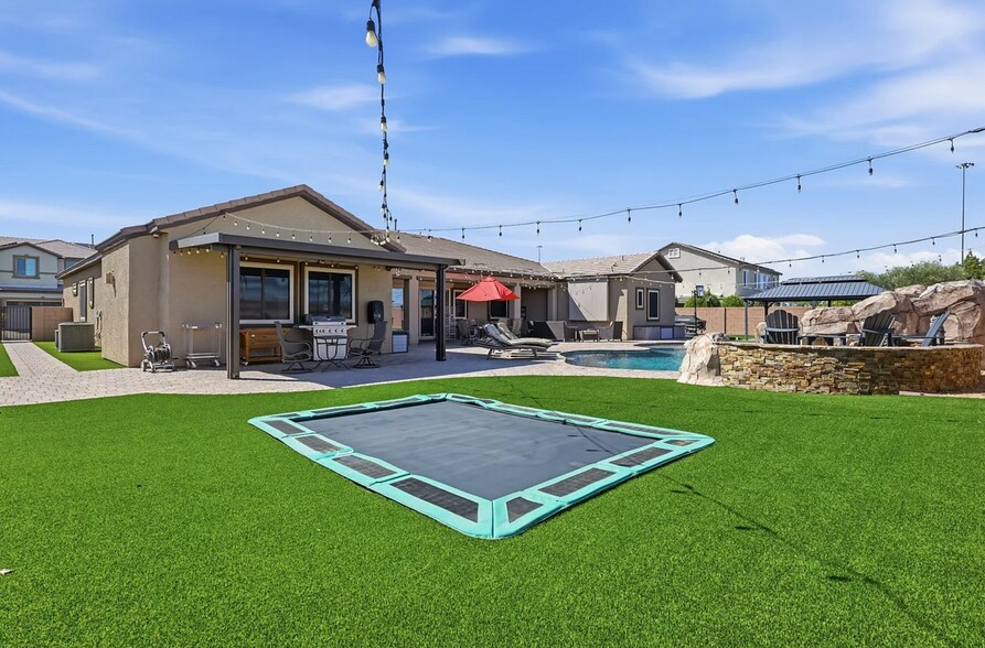 Building Photo - 3922 Jacob Lake Cir