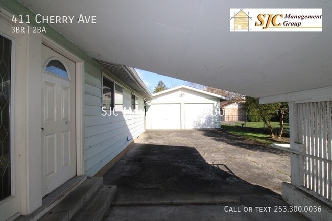 Building Photo - 411 Cherry Ave