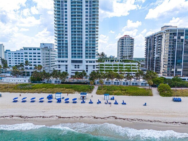 Building Photo - 6365 Collins Ave