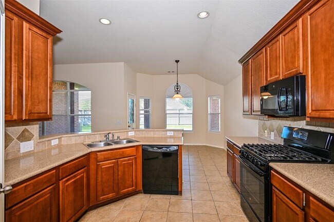 Building Photo - 5427 Persimmon Pass