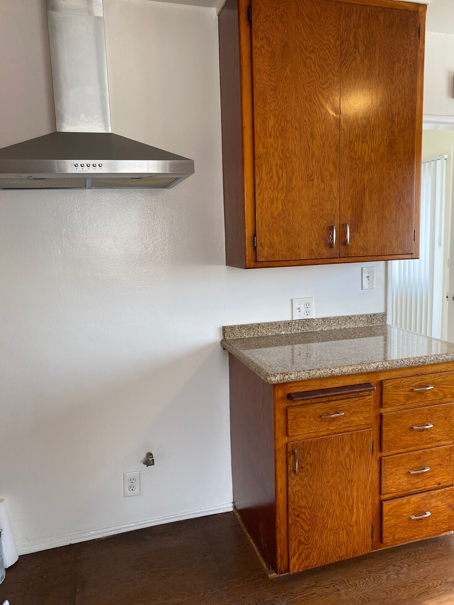 Building Photo - 4380 W 136th St