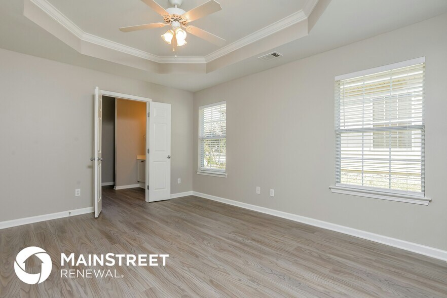Building Photo - 255 Forest Lakes Dr