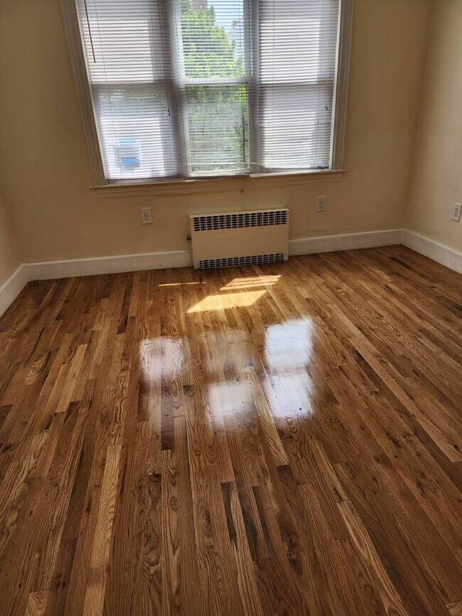 Building Photo - 50-34 41st St