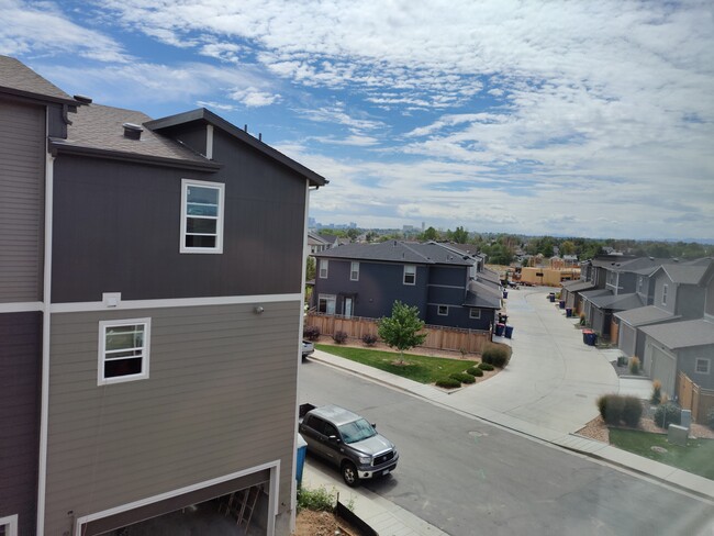 Denver view peek-a-boo - 2813 W 69th Ave