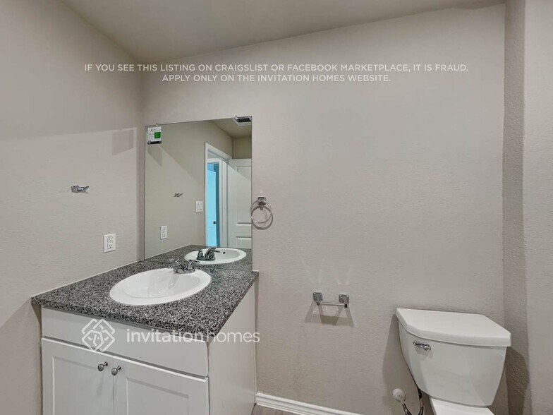 Building Photo - 3246 Carducci Dr