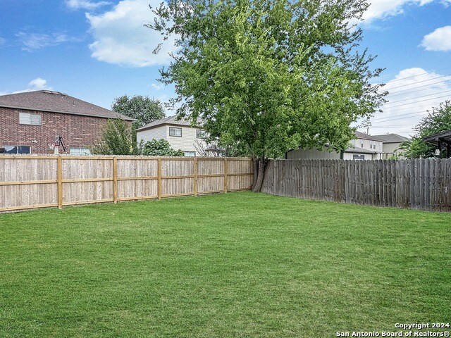 Building Photo - 9042 Camino Rey