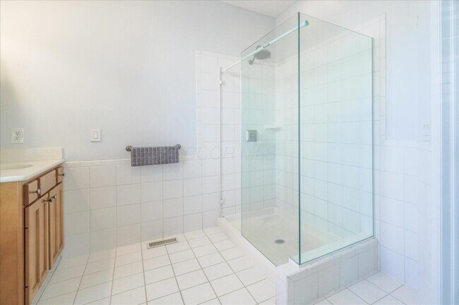 Building Photo - 4611 Trailane Dr