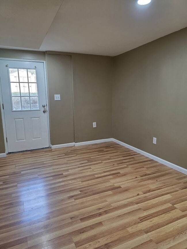 Building Photo - Bay Tree Neighborhood in Dover