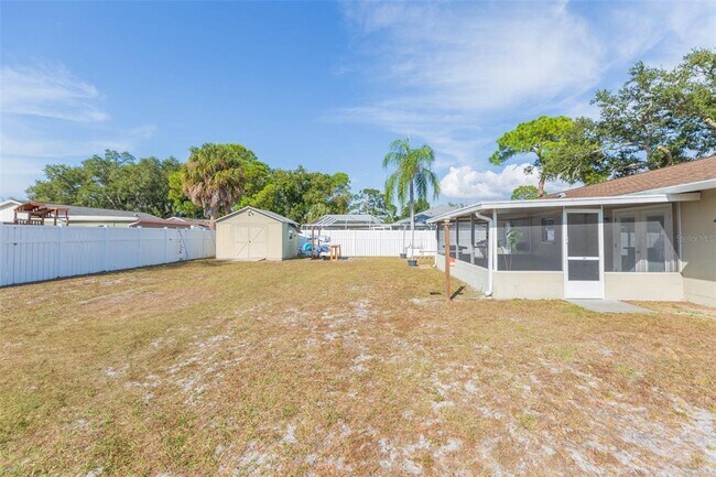 Building Photo - 6710 Mornay Cir