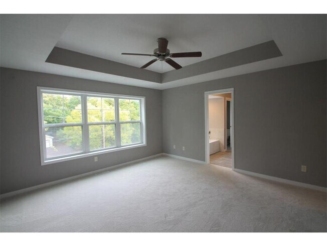 Building Photo - 232 Wildwood Ave