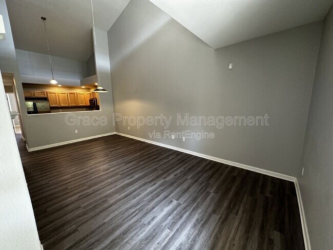 Building Photo - 5800 N Tower Dr