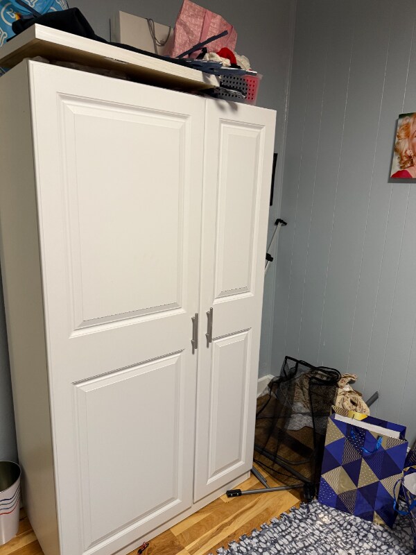 Building Photo - 123 Clearview Ave