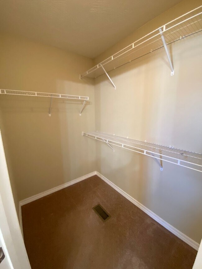 Building Photo - Beautiful 3 bedroom Home in Battlefield MO